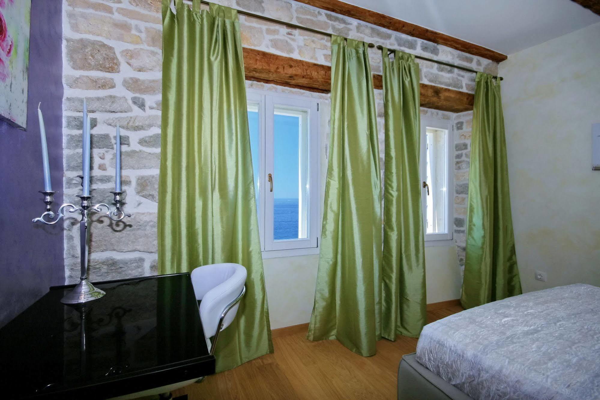 Angelo D'oro Monte Apartman